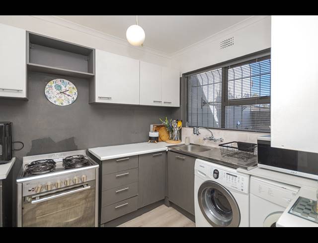 2 BEDROOM CLUSTER RENTED IN BLOUBERG RISE